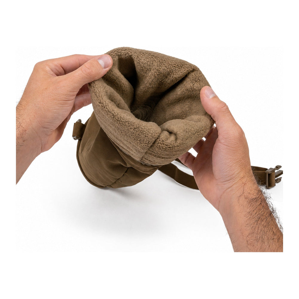 Hand muff cord-lock wrist opening